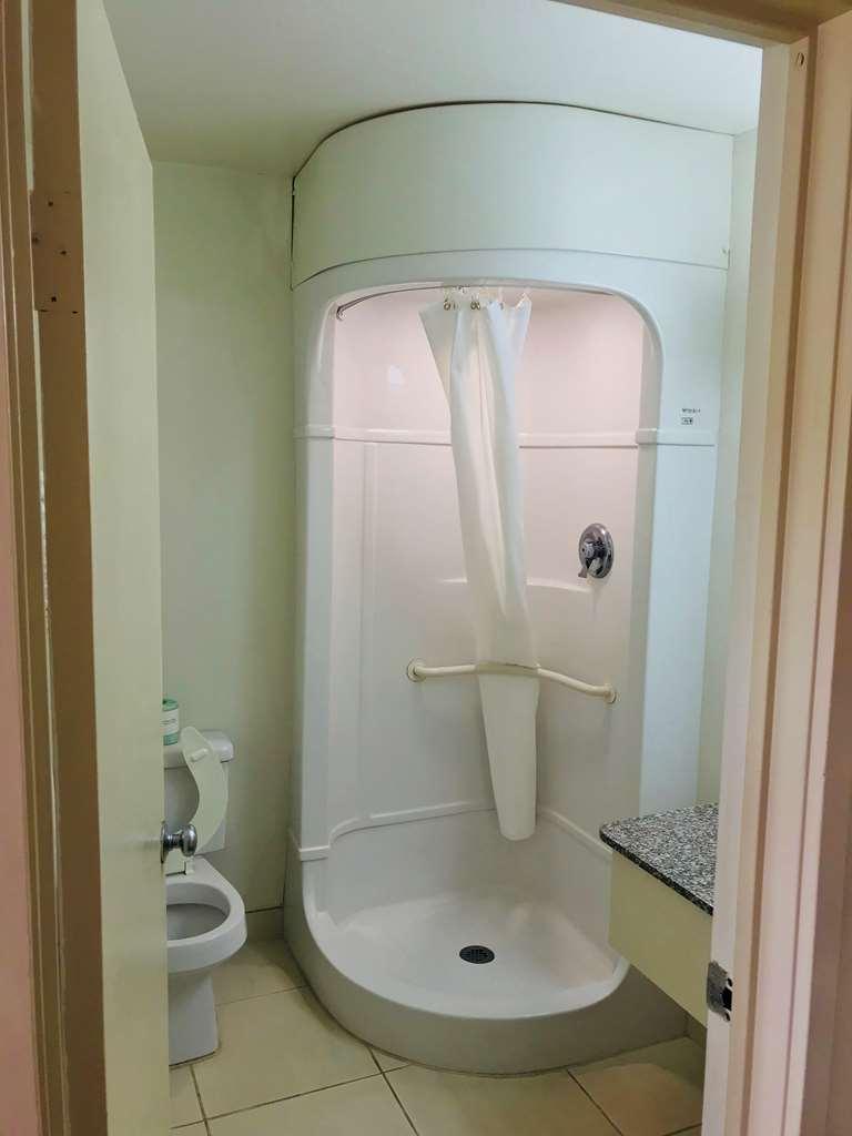 Americas Best Value Inn - Lake City Bilik gambar