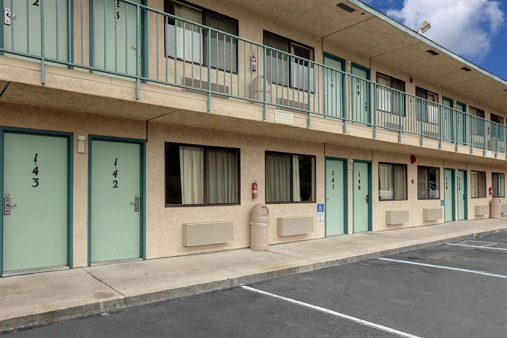 Americas Best Value Inn - Lake City Dalaman gambar