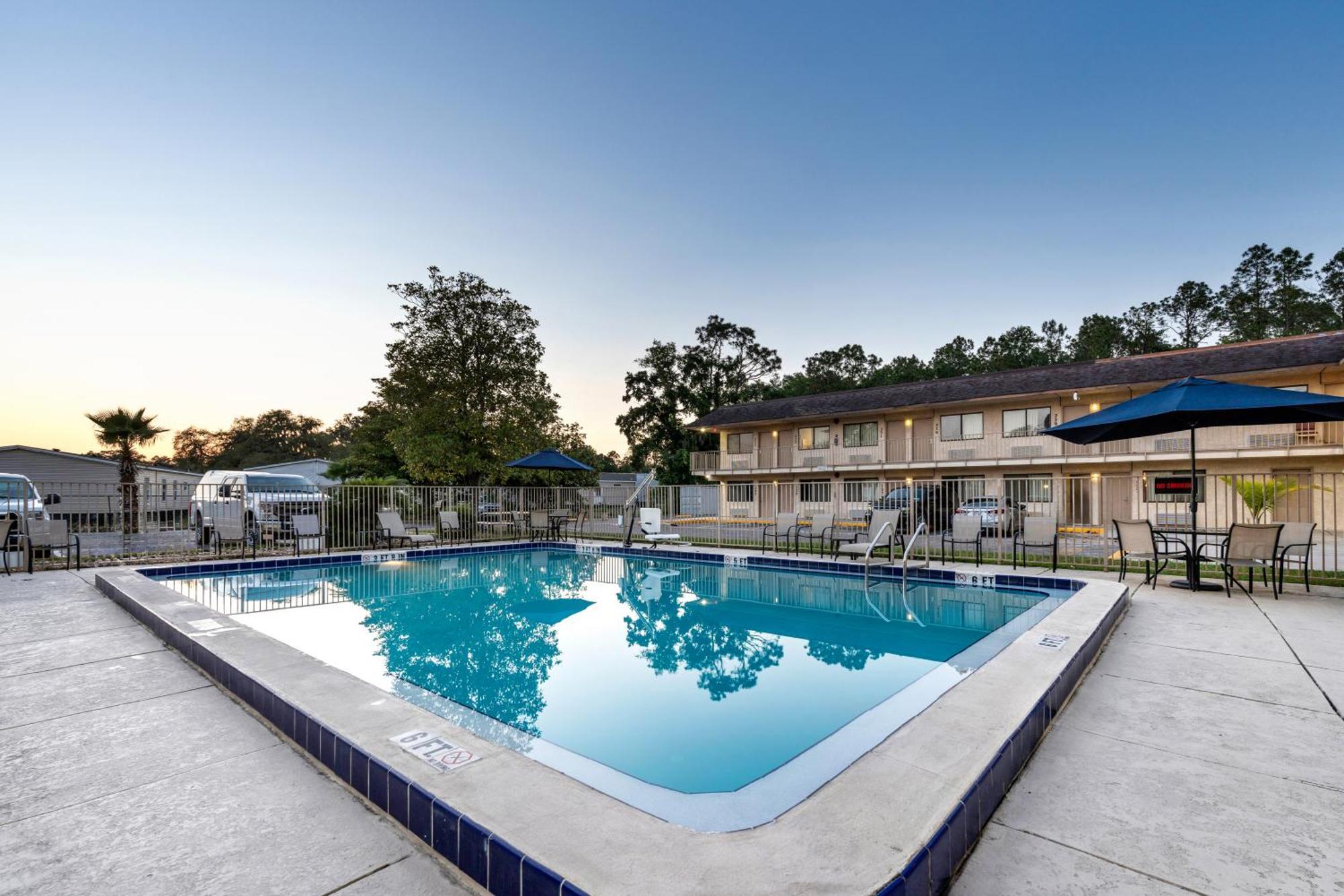 Americas Best Value Inn - Lake City Luaran gambar