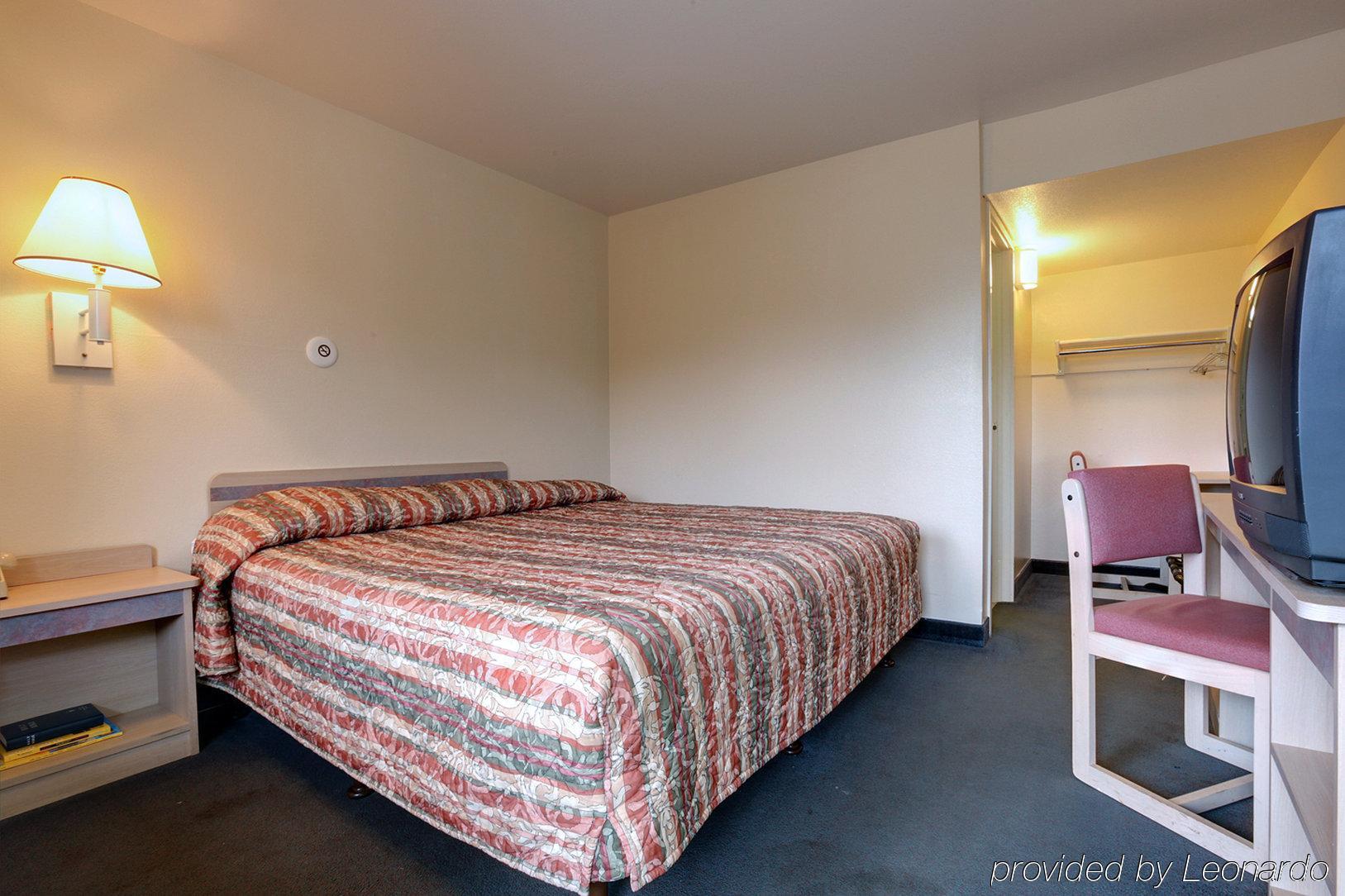 Americas Best Value Inn - Lake City Bilik gambar